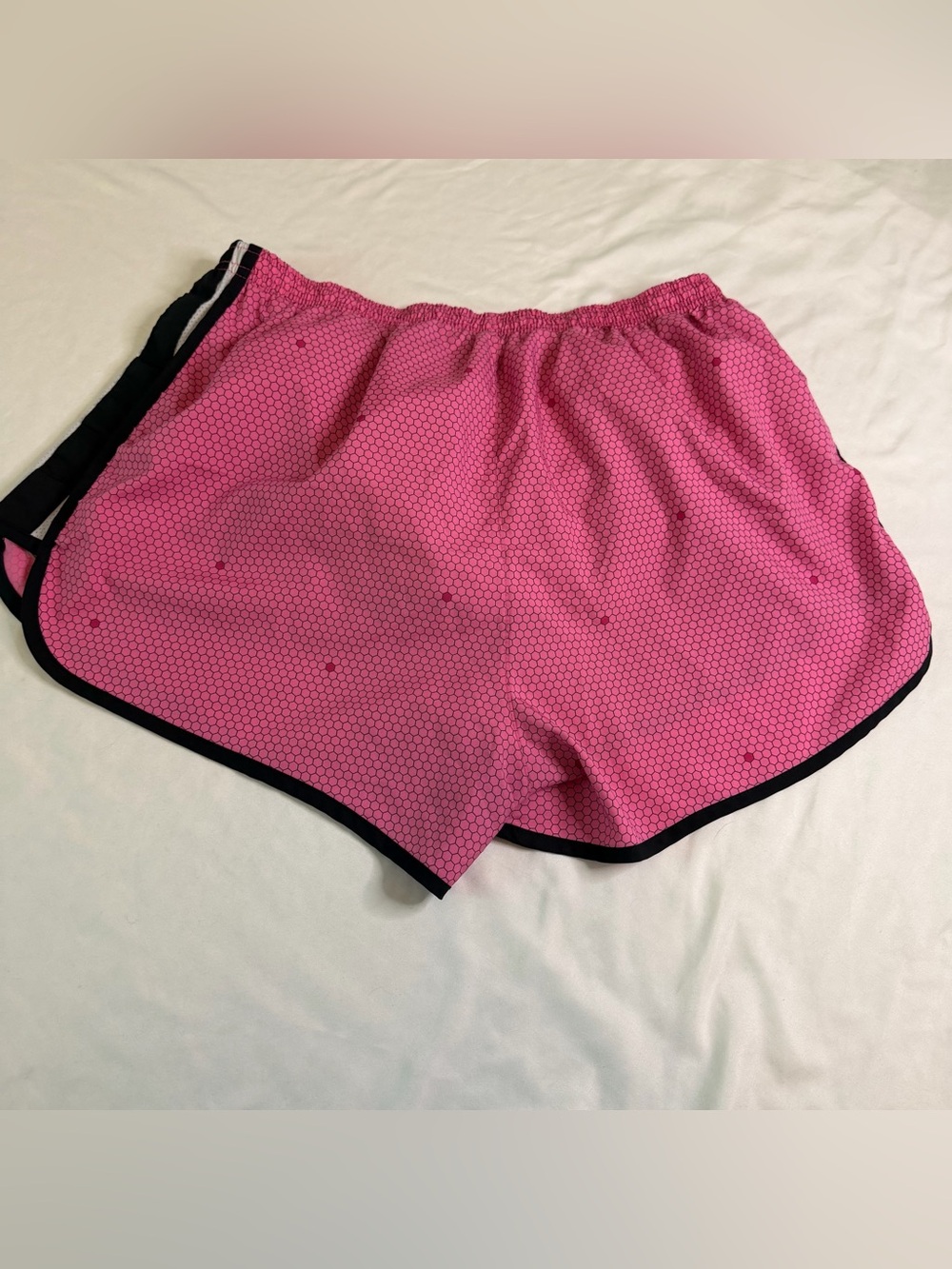 Nike Dri-FIT Pink Honeycomb Running Shorts Women’s Size Medium - Picture 3 of 6